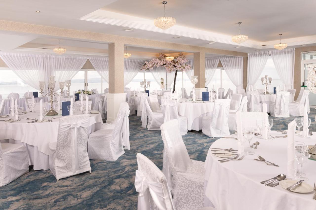 מוביל Redcastle Hotel מראה חיצוני תמונה